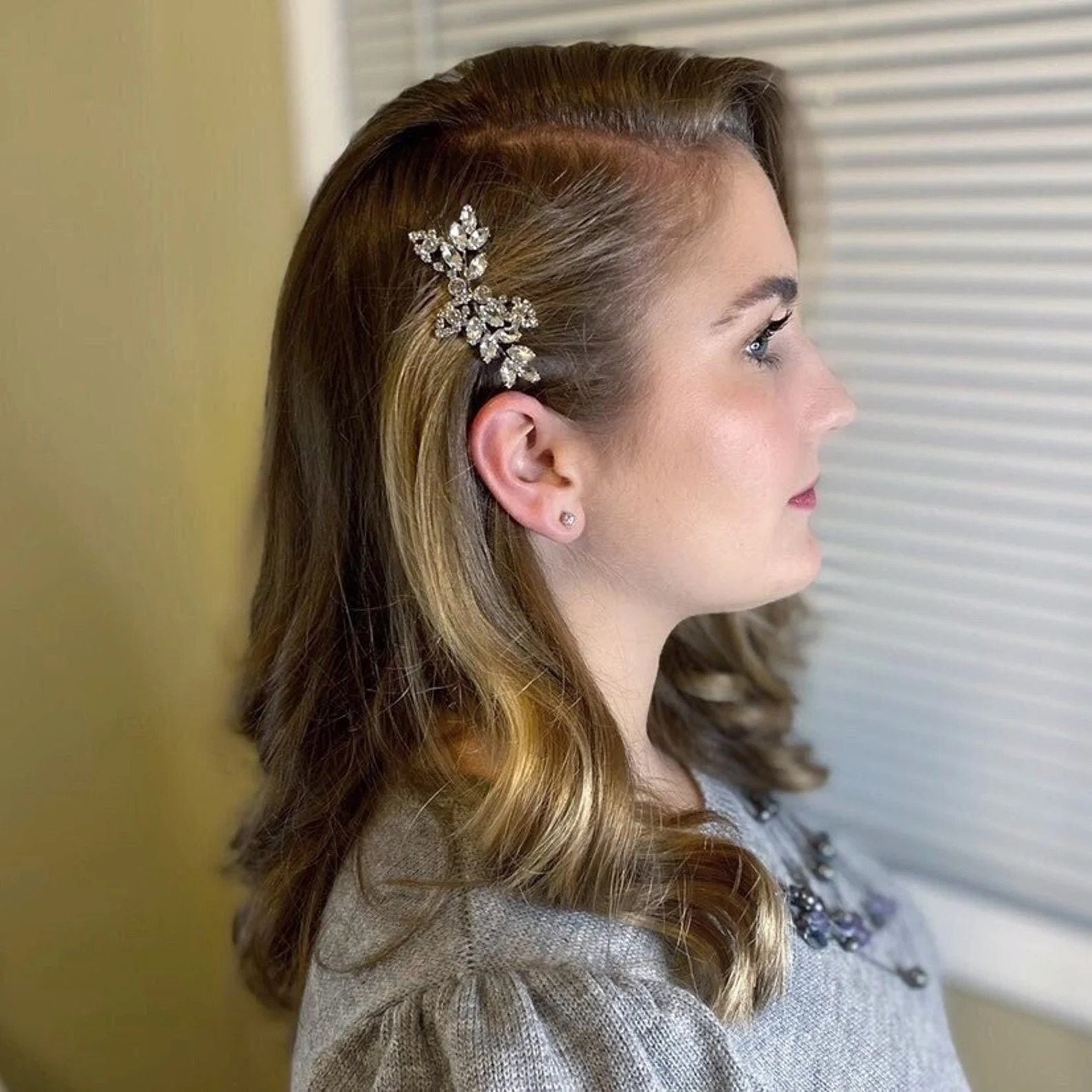 Crystal Hair clip Small Wedding Hair piece Bridesmaids Hair Accessory Floral Crystal Wedding Hair Accessory Floral Bridal Hair Accessory