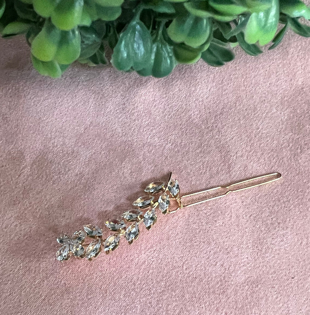 Crystal Hair clip Small Wedding Hair piece Bridesmaids Hair Accessory Crystal Wedding Hair Accessory Floral Bridal Hair Barrette